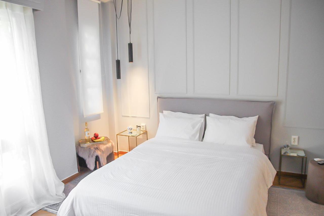 Api Projects - Parliament Apartment *